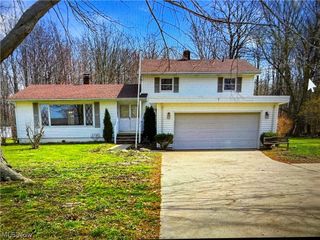 7316 Regal Drive, Conneaut, OH 44030