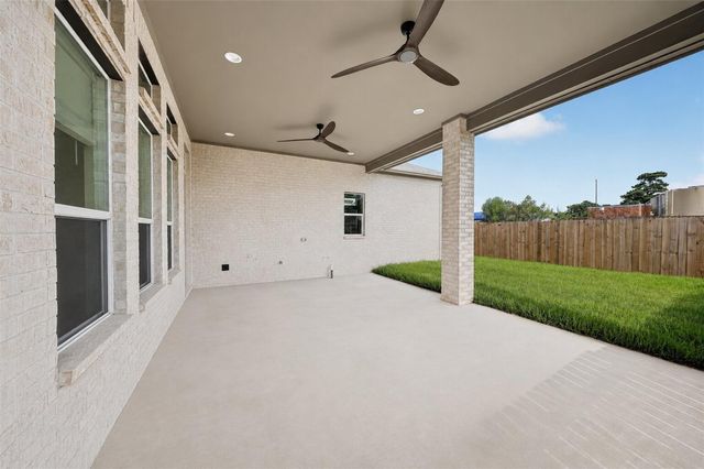 9627 Champion Heavens Drive, Spring, TX 77379