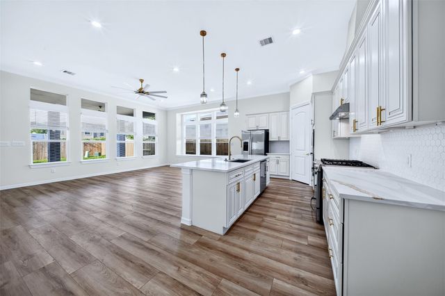 9627 Champion Heavens Drive, Spring, TX 77379