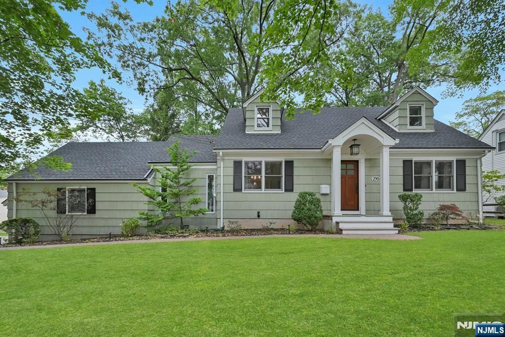 290 Midland Avenue, River Edge, NJ 07661