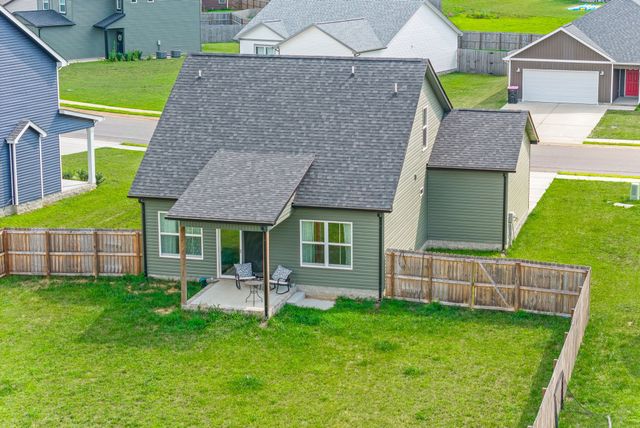 2094 Ireland Way, Clarksville, TN 37042