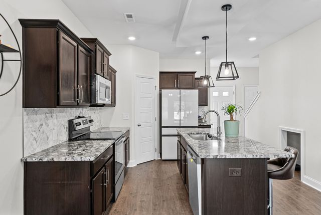 2094 Ireland Way, Clarksville, TN 37042