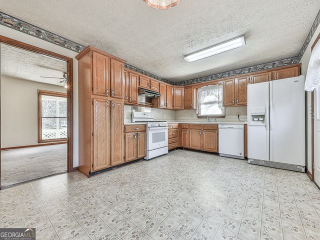 4860 Cove Street, Acworth, GA 30101