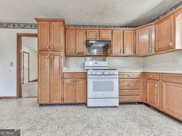 4860 Cove Street, Acworth, GA 30101