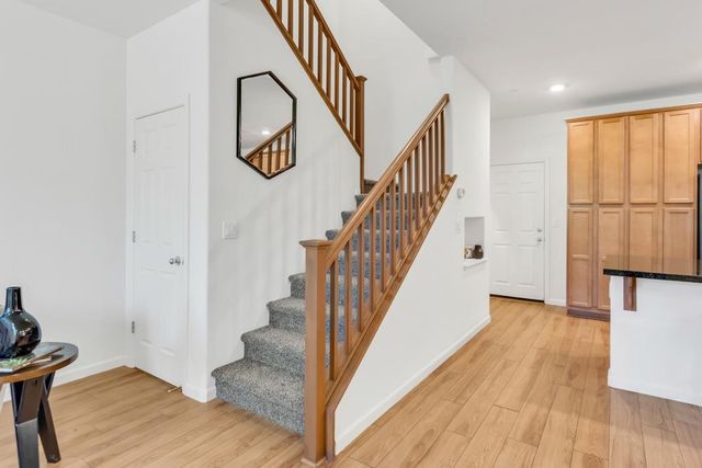 11076 International Dr, Rancho Cordova, CA 95670