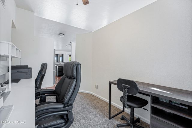 8721 N Chinaberry Way, Tucson, AZ 85742