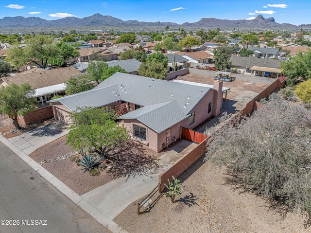 8721 N Chinaberry Way, Tucson, AZ 85742