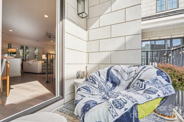 1708 Lombardy Circle E, Charlotte, NC 28203