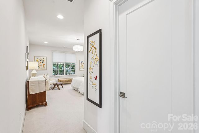 1708 Lombardy Circle E, Charlotte, NC 28203