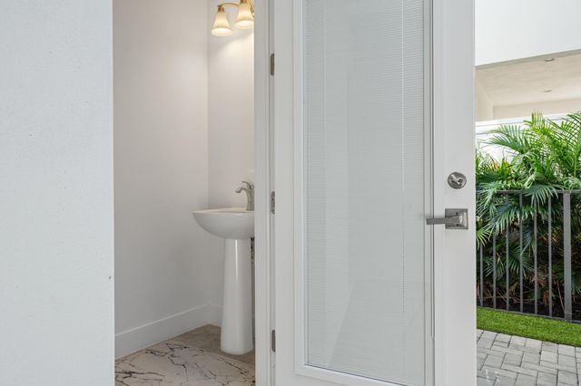 13190 Alton Road, Palm Beach Gardens, FL 33418