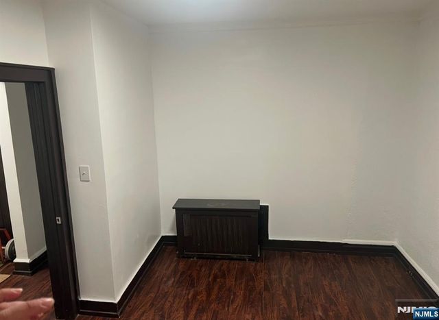 192-194 Vermont Avenue, Newark, NJ 07106