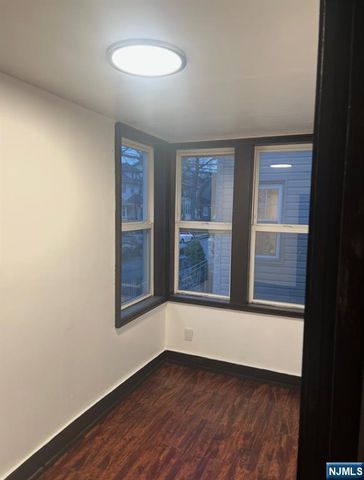 192-194 Vermont Avenue, Newark, NJ 07106