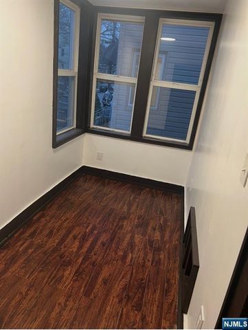 192-194 Vermont Avenue, Newark, NJ 07106