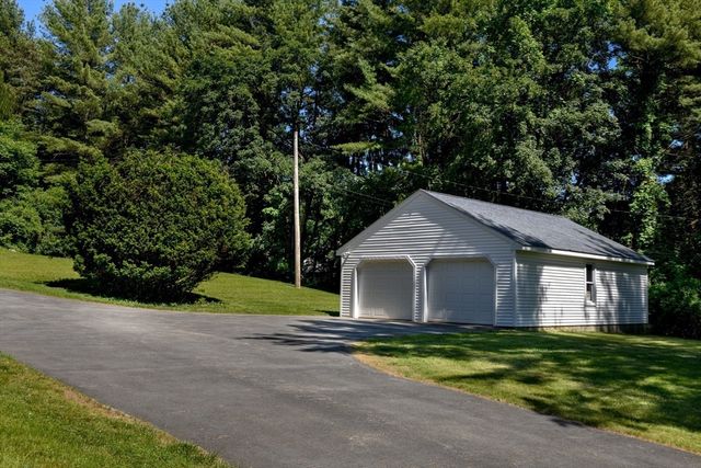 55 Oldcommon Road, Auburn, MA 01501
