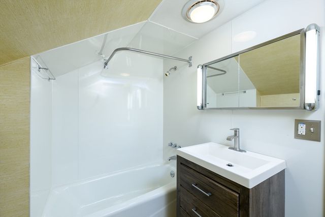 55 Oldcommon Road, Auburn, MA 01501