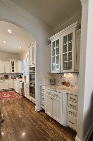 1011 RUSSELL FARMS RD, Collierville, TN 38017