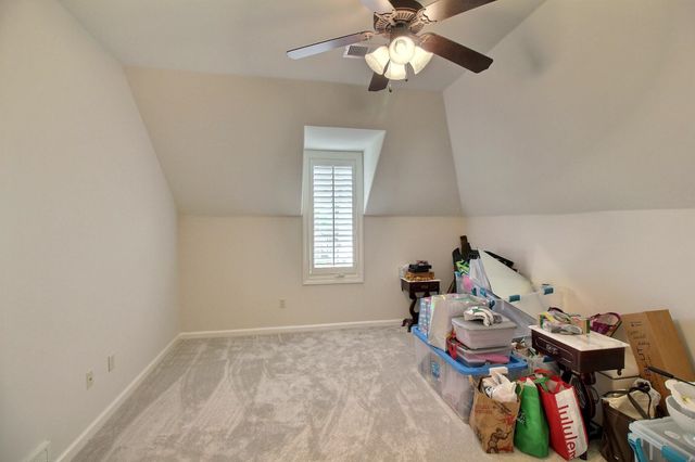 1011 RUSSELL FARMS RD, Collierville, TN 38017