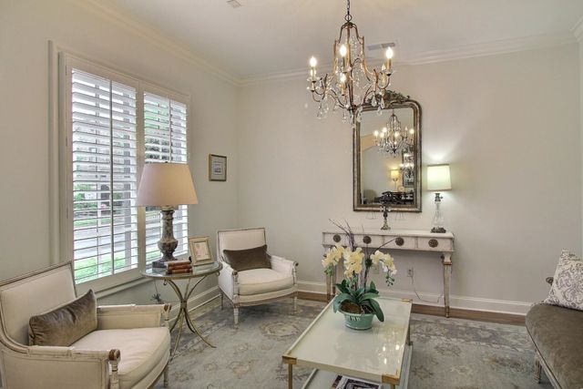 1011 RUSSELL FARMS RD, Collierville, TN 38017