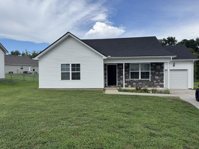 1605 Gambill Wood Dr, Smyrna, TN 37167