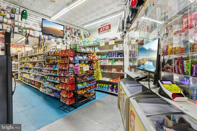 5977 OGONTZ AVE, Philadelphia, PA 19141