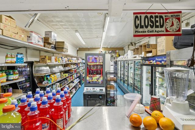 5977 OGONTZ AVE, Philadelphia, PA 19141