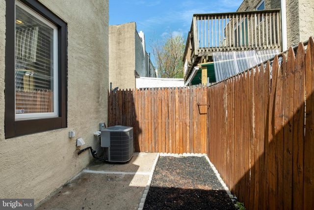 2539 WEBB ST, Philadelphia, PA 19125