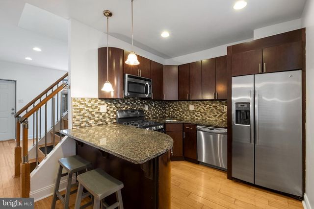 2539 WEBB ST, Philadelphia, PA 19125