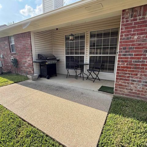 5401 Hollytree Dr Unit 905, Tyler, TX 75703