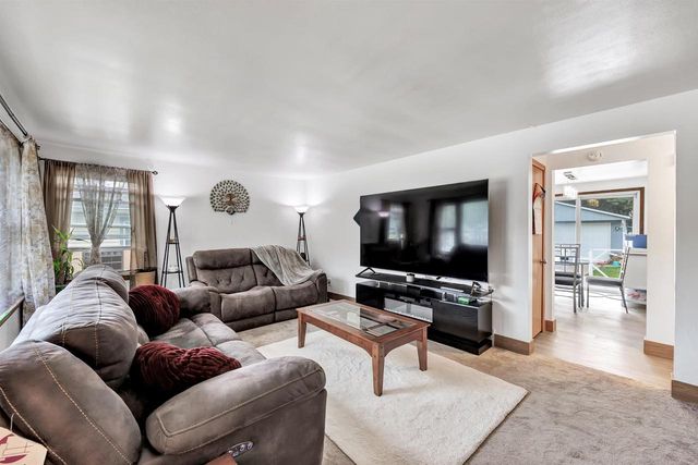 1597 WESTFIELD AVENUE, Green Bay, WI 54303