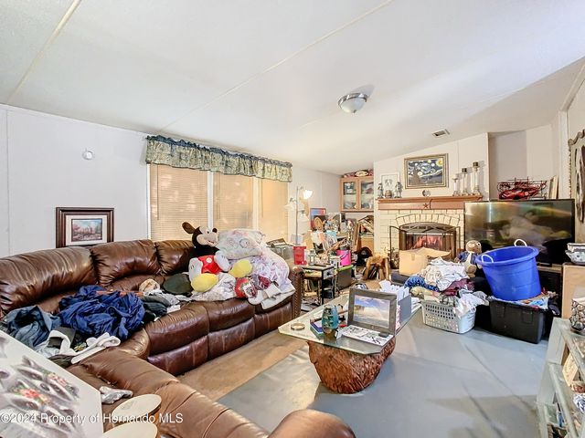 18214 Deason Drive, Spring Hill(pasco), FL 34610