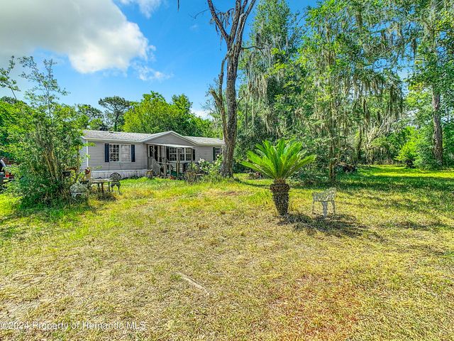 18214 Deason Drive, Spring Hill(pasco), FL 34610