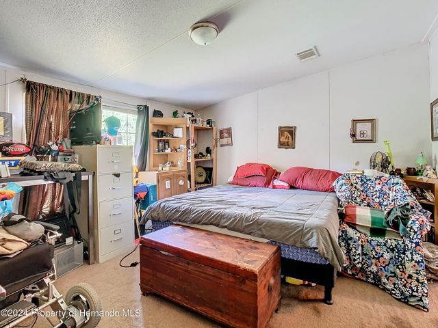 18214 Deason Drive, Spring Hill(pasco), FL 34610