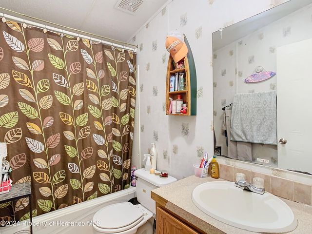 18214 Deason Drive, Spring Hill(pasco), FL 34610
