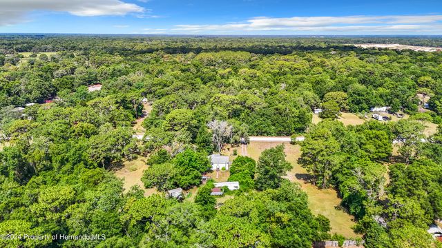 18214 Deason Drive, Spring Hill(pasco), FL 34610