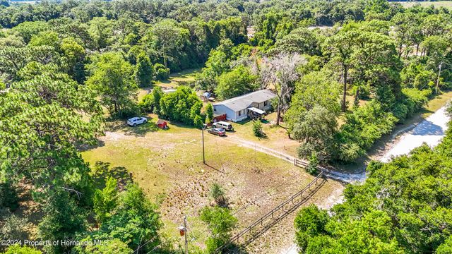 18214 Deason Drive, Spring Hill(pasco), FL 34610