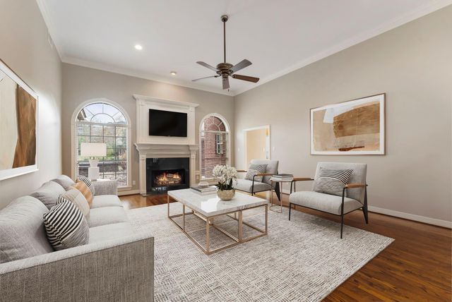 1 Fairmont Court, Conroe, TX 77304