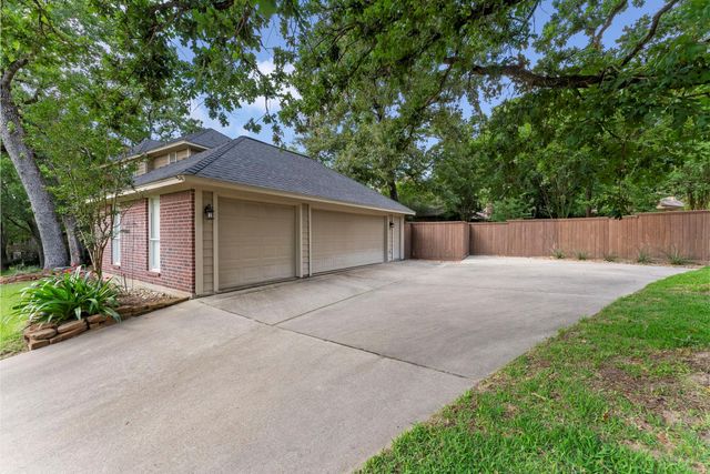 1 Fairmont Court, Conroe, TX 77304