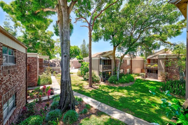 10453 CARROLLBROOK CIRCLE 222, Tampa, FL 33618