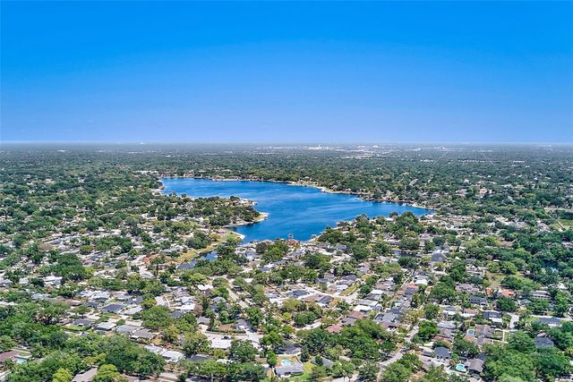 10453 CARROLLBROOK CIRCLE 222, Tampa, FL 33618