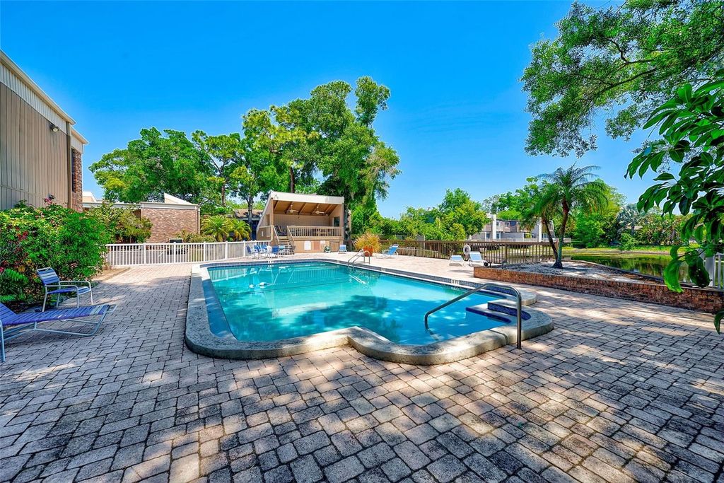 Image 30 of property listing at 10453 CARROLLBROOK CIRCLE 222, Tampa, FL 33618