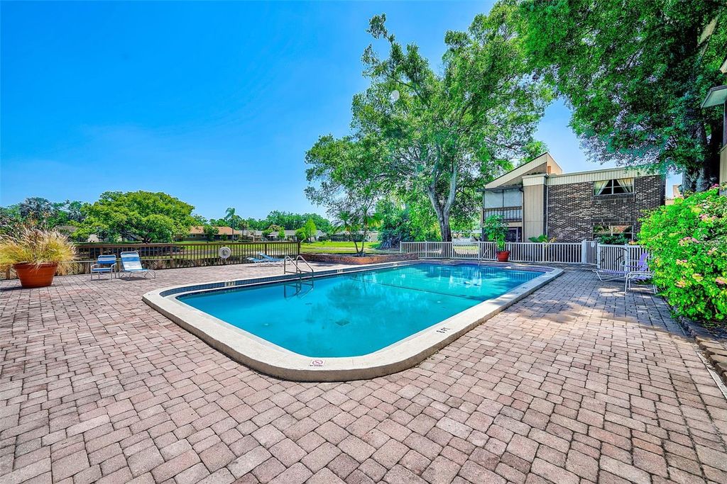 Image 31 of property listing at 10453 CARROLLBROOK CIRCLE 222, Tampa, FL 33618