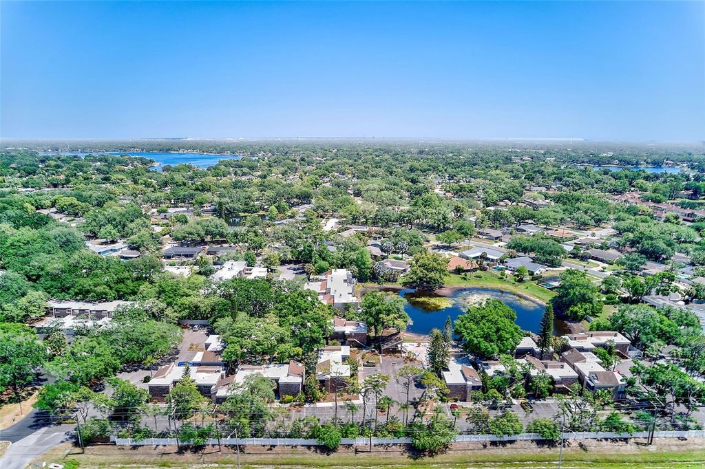 Image 37 of property listing at 10453 CARROLLBROOK CIRCLE 222, Tampa, FL 33618