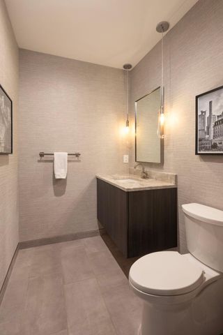 750 S 2nd Street 404, Minneapolis, MN 55401