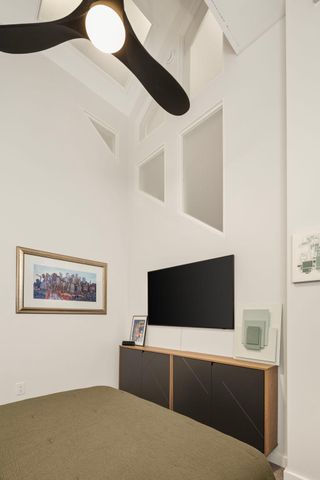 750 S 2nd Street 404, Minneapolis, MN 55401