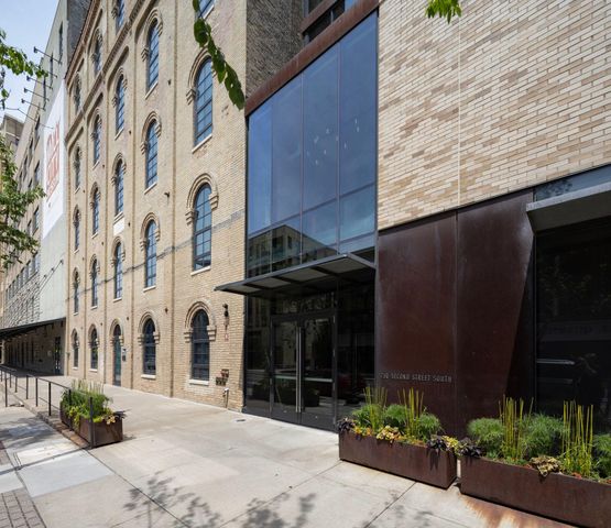 750 S 2nd Street 404, Minneapolis, MN 55401