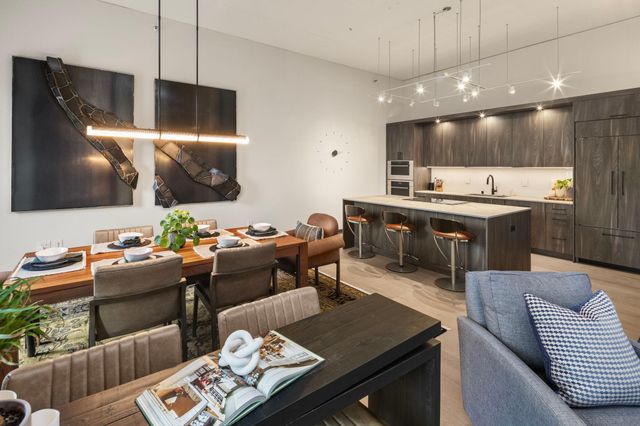 750 S 2nd Street 404, Minneapolis, MN 55401