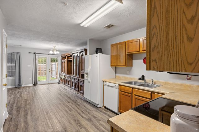 171 Swaying Pine Court, Crestview, FL 32539