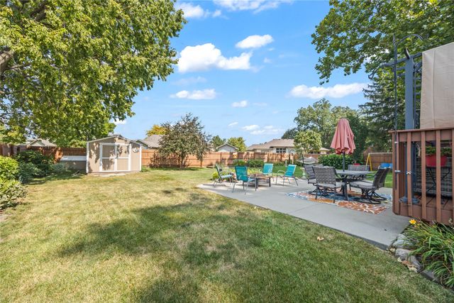 1002 SE 8th Street, Ankeny, IA 50021