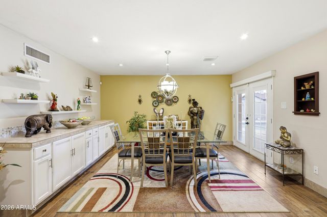 1431 E GARNET Avenue, Mesa, AZ 85204