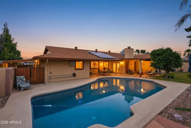 1431 E GARNET Avenue, Mesa, AZ 85204